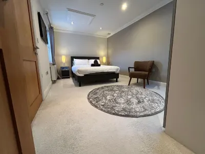 Elegant Retreat Classic Style and Modern