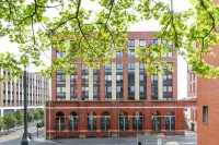 Student Only Merchant Studios in Glasgow