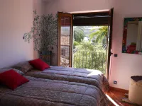 el molino del abuelo Hoteles en Montecorto