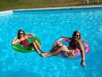Golden Stage Inn - Pools
