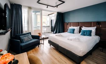 Amsterdam Beach Hotel