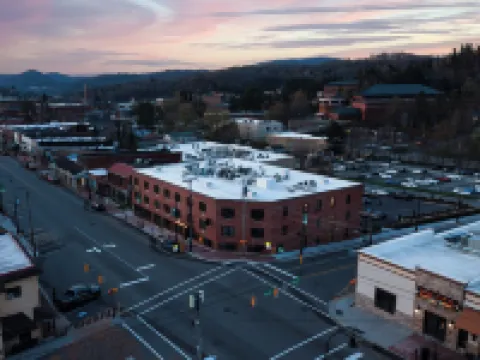 The 1850 Hotel Hotels in Boone