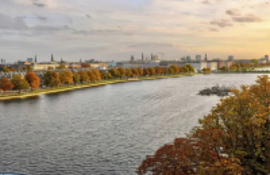 Central Penthouse with Private Rooftop Terrace