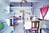 Holidaycasa Macca - Confortevole e Con Vista Mare