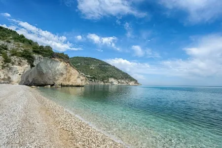 Hotiday Room Collection - Mattinata Faraglioni