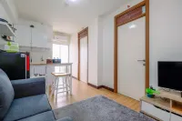 Comfortable and Tidy 2Br at Cinere Resort Apartment Hôtels à : Cinere