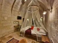 Lavinia Cappadocia Cave
