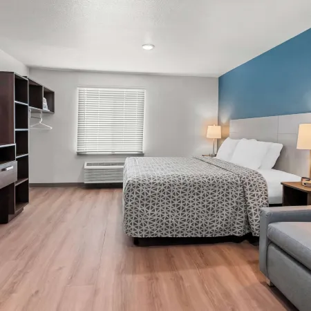WoodSpring Suites Waco South