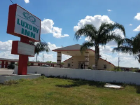 Luxury Inn & RV Park