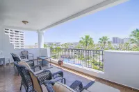 Casa Blanca Golf Villas