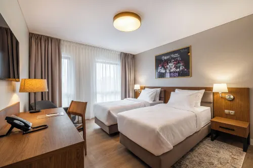 Hotel Opera Hotels in Ксенжино