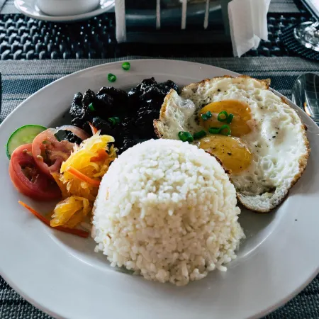 Lanas Beach Resort Carabao Island