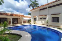 Villas Segovia Hotel Boutique & Suites Hôtels à : Cozumel