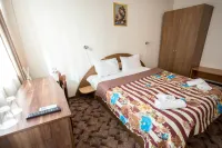 Park Hotel Ivailo Hotels near Museum of Bulgarian Revival and Constituent Assembly