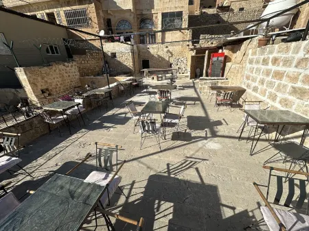 Beyzade KONAĞI Hotel Отели в г. Мардин