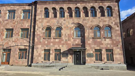 Vallex Garden Hotel Alaverdi Отели рядом с достопримечательностью «Санаин»