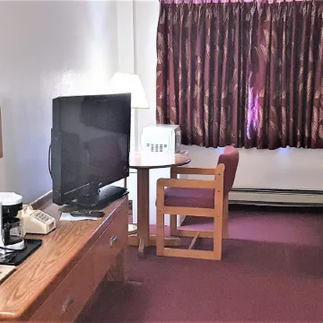 AmeriVu Inn & Suites-Avon