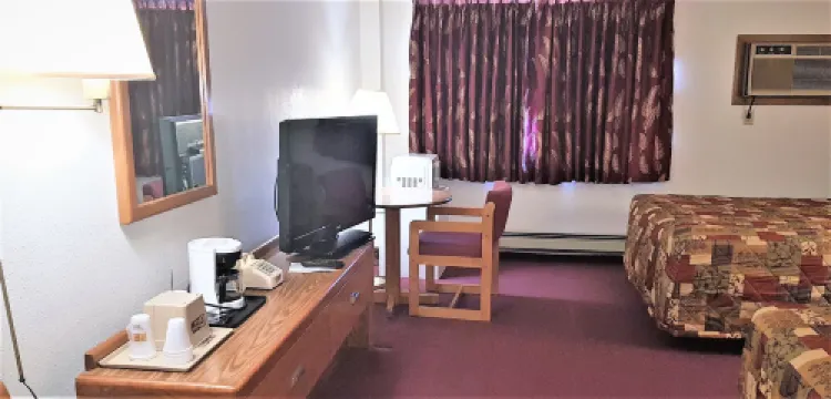 AmeriVu Inn & Suites-Avon