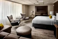 Marriott Cincinnati North - parking
