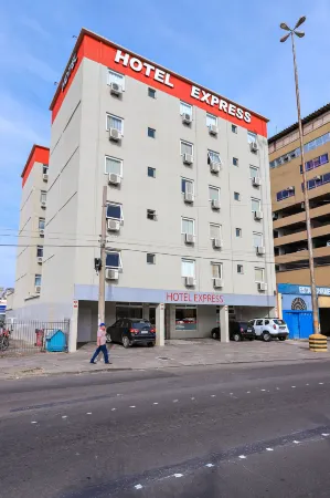 Hotel Express Terminal Tur - Rodoviária Porto Alegre Отели рядом с достопримечательностью «Public Library»