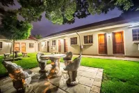 Beryl1 Guest House - parking