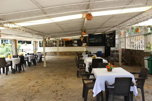 Paraiso Termal Hotel a Macheta