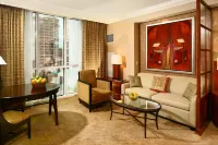 Luxury Suites International at the Signature
