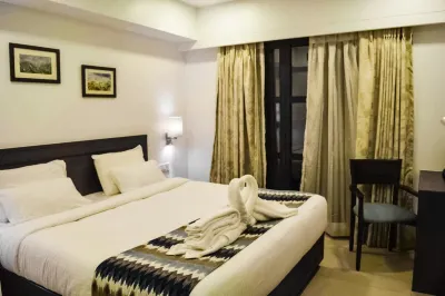 Comfort Inn Emerald Hotels near Pahunchaar Beach Resort