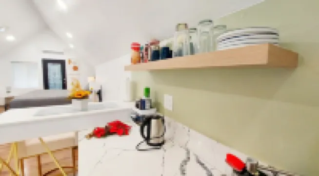 Chic studio with WiFi and AC in serene Springville