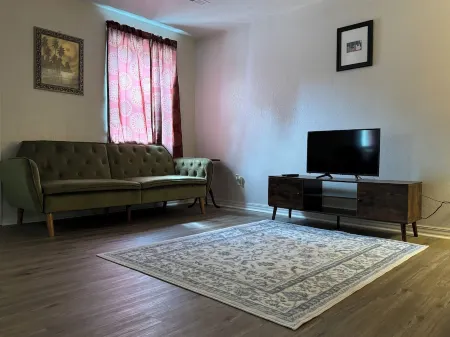 Near Spring River, 2-BR Condo #4 Downtown Hardy