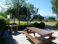 Self catered house on a large lot, mountain view, no neighbours, very quiet Các khách sạn ở Bagneres-de-Bigorre