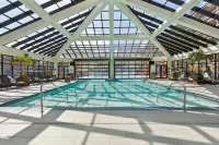 Westgate 2Br, Private Balcony, Resort Amenities, Multiple Pools, Tennis, Onsite Spa, Restaurant Hotels in 