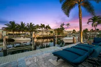 Heated Pool and Jacuzzi - Stunning Coastal Sanctuary