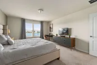 Private Pool and Themed Rooms Escape - Stunning Retreat Hotels in Poinciana