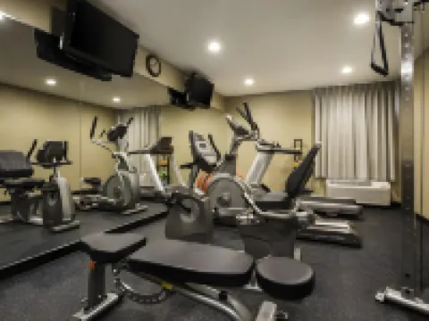 Bass Pro Shops Angler's Lodge Hotels in Springfield