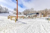 Ski-in/ski-out all-season riverfront condo with amazing views - walk to lifts Hotels in Sugar Mountain