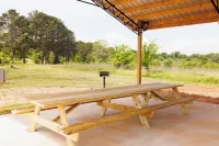 Buck Hill Cabins #1-Lake Eufaula Covered Boat Storage