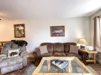 Inn Building Condo#113 - Ground Level, Pool Side Hotel a Garden