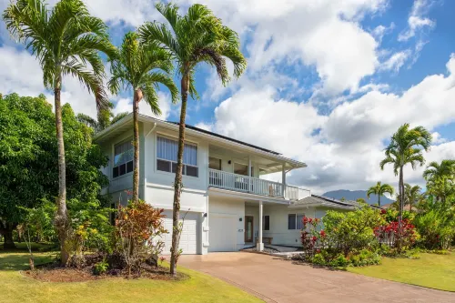 Hihimanu House