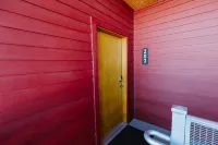 Charming Suite with Full Kitchen and Electric Desk - Delightful Retreat