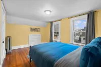 Spacious Living Room and Inviting Backyard Oasis - Charming Retreat Hotels in Wilbraham