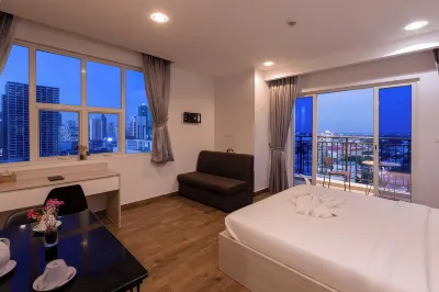 Amana Hotel & Residences Hotels near Landscaping Garden Design