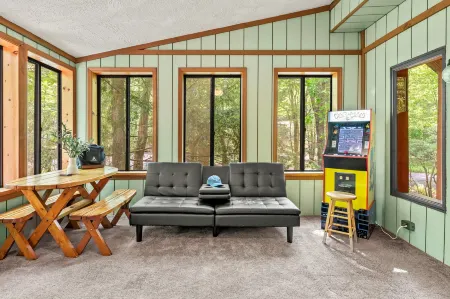 Charming Retreat with Lake Access and Spacious Yard - Delightful Haven