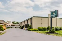 Quality Inn Bangor Airport Hotels in Hampden