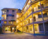 Ubuntu Palace Hotel Hotels in Buloba