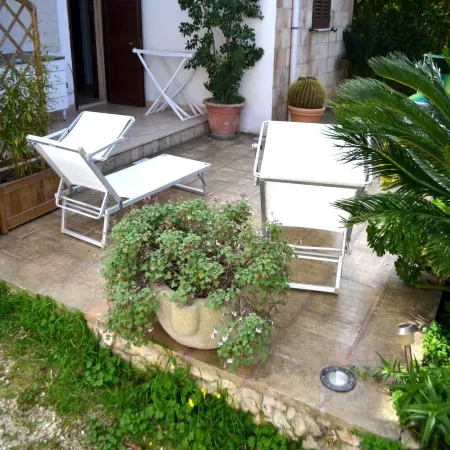 Hikari Villa with Equipped Garden and Parking Space in the San Foca Area