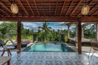 Hoshi Jungle Resort - Resorts