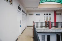 RedDoorz Syariah Near Kebun Raya Liwa Hôtels à : West Lampung Regency