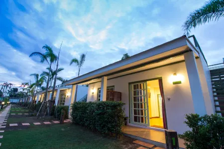 IP Plus Resort Chanthaburi - Halal Hotel Отели в г. Makham