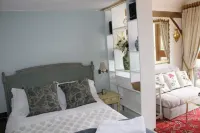 Bramble Bank 'CartShed'-1 Bed Cottage-Sleeps 2